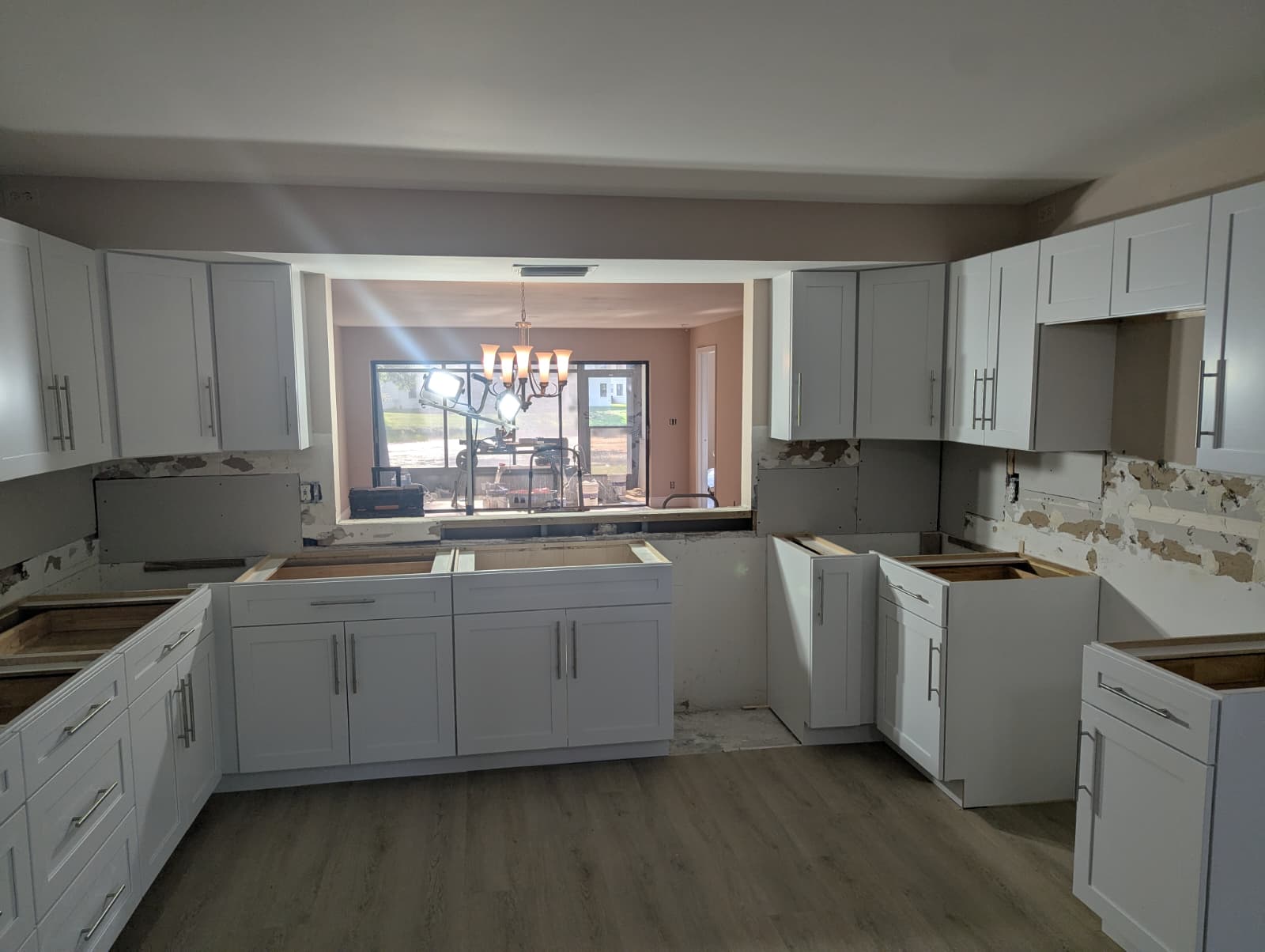 White Shaker RTA cabinet installation